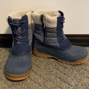 OshKosh Snow Boots
